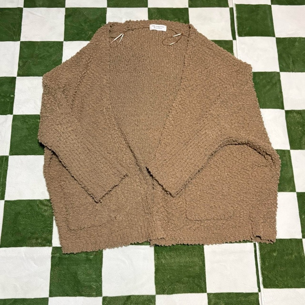 MB Curated boutique boucle cardigan